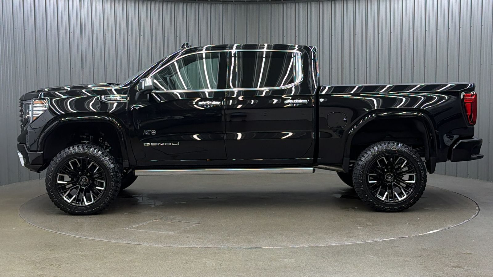 gmc sierra 1500 2026 1GTUUHEL1TZ125483 image